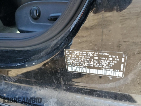 2015 Volkswagen Passat S with VIN 1VWAT7A30FC103615, listed as a Copart auction lot 47098615 with 165,464 mi miles and Salvage title. Bid and sale history available at DreamBid. Image 12.