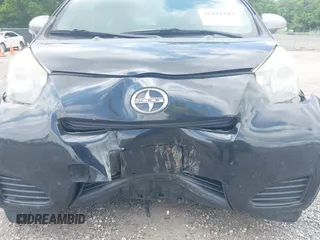 2012 Scion iQ z VIN JTNJJXB01CJ018329, wystawiony jako IAAI lot #42441103 z przebiegiem 173 729 mil mil oraz . Historia ofert i sprzedaży dostępna na DreamBid. Obrazek 6.