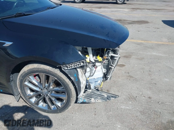 2015 Kia Optima SX Turbo с VIN 5XXGR4A69FG421169, выставлен на аукционе IAAI как лот 41912655 с пробегом 82 380 миль миль и . История ставок и продаж доступна на DreamBid. Изображение 18.
