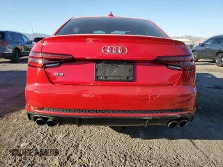 2018 Audi S4 Premium Plus with VIN WAUB4AF45JA164320, listed as a Copart auction lot 74092004 with 40,680 mi miles and Salvage Title. Bid and sale history available at carsss.com. Image 6.