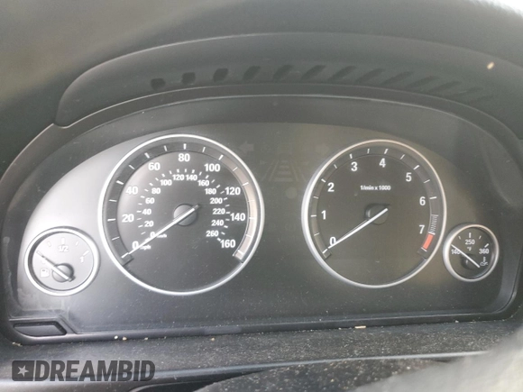 2012 BMW 5 Series 528i xDrive z VIN WBAXH5C50CDW04329, wystawiony jako Copart lot #84813424 z przebiegiem Nie podano mil oraz Szkoda całkowita • Salvage title. Historia ofert i sprzedaży dostępna na DreamBid. Obrazek 9.