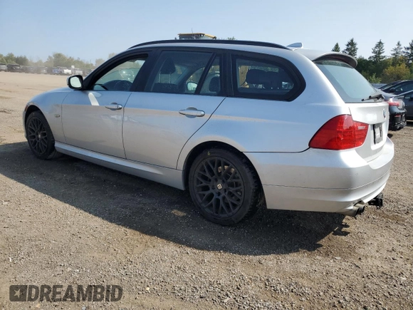 2011 BMW 3 Series 328i xDrive with VIN WBAUU3C55BA542400, listed as a Copart auction lot 70725714 with 122,510 mi miles and Clean Title. Bid and sale history available at DreamBid. Image 2.