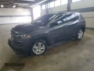2022 Jeep Compass Latitude с VIN 3C4NJCBB6NT187452, выставлен на аукционе Copart как лот 56992435 с пробегом 50 178 миль миль и Чистый • Clean title. История ставок и продаж доступна на DreamBid. Изображение 1.