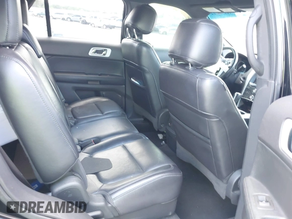 2011 Ford Explorer XLT with VIN 1FMHK7D88BGA82345, listed as a IAAI auction lot 42242222 with 203,672 mi miles and . Bid and sale history available at DreamBid. Image 8.
