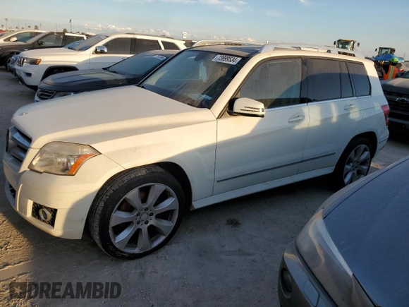 2011 Mercedes-Benz GLK 350 with VIN WDCGG8HB8BF681131, listed as a Copart auction lot 73999534 with Not Provided miles and Salvage Title. Bid and sale history available at DreamBid. Image 1.