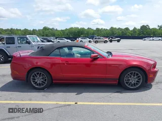 2014 Ford Mustang V6 with VIN 1ZVBP8EM4E5331248, listed as a IAAI auction lot 42202978 with 89,205 mi miles and . Bid and sale history available at DreamBid. Image 13.
