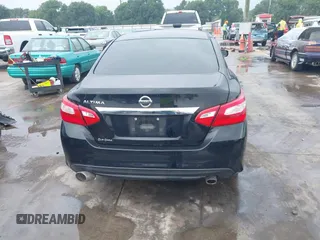 2016 Nissan Altima S с VIN 1N4AL3AP3GN366272, выставлен на аукционе IAAI как лот 42181160 с пробегом 105 039 миль миль и . История ставок и продаж доступна на DreamBid. Изображение 17.