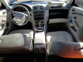 2004 Mercedes-Benz CLK 320 with VIN WDBTJ65J94F118662, listed as a Copart auction lot 67160004 with 186,549 mi miles and Non Repairable. Bid and sale history available at DreamBid. Image 8.