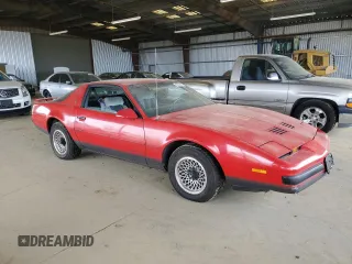 1986 Pontiac Firebird with VIN 1G2FX87S7GL202276, listed as a Copart auction lot 46745175 with 32,777 mi miles and Clean title. Bid and sale history available at DreamBid. Image 4.