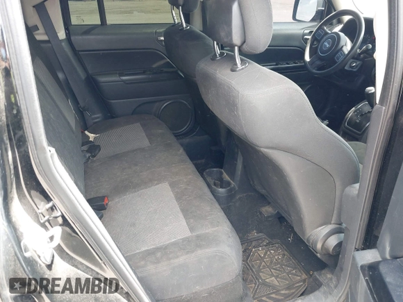 2012 Jeep Patriot Sport with VIN 1C4NJRBB6CD505138, listed as a IAAI auction lot 42173941 with 158,086 mi miles. Bid and sale history available at carsss.com. Image 8.