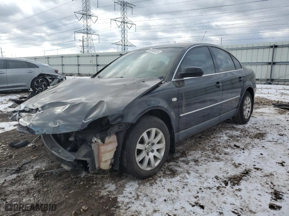 2002 Volkswagen Passat GLS with VIN WVWPD63BX2E396477, listed as a Copart auction lot 42934125 with 175,104 mi miles and Salvage Title. Bid and sale history available at carsss.com. Image 1.