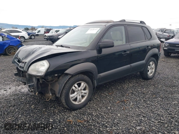 2006 Hyundai Tucson GLS with VIN KM8JN72D66U338658, listed as a IAAI auction lot 41828712 with 198,185 mi miles. Bid and sale history available at carsss.com. Image 18.