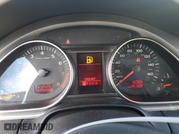 2008 Audi Q7 3.6L with VIN WA1AY74LX8D026677, listed as a Copart auction lot 46836015 with 201,566 mi miles and Salvage Title. Bid and sale history available at carsss.com. Image 9.