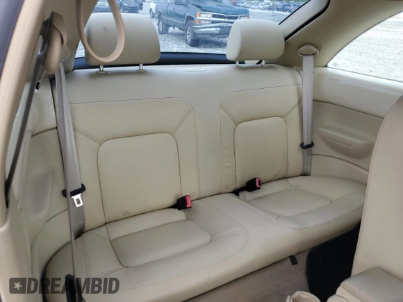 2006 Volkswagen Beetle with VIN 3VWSR31C56M422745, listed as a Copart auction lot 57027055 with 256,916 mi miles and Salvage title. Bid and sale history available at DreamBid. Image 10.