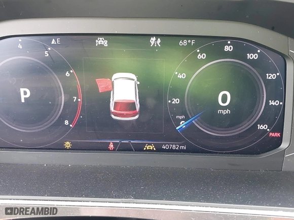 2020 Volkswagen Tiguan SE with VIN 3VV2B7AX3LM103195, listed as a IAAI auction lot 41847710 with 40,782 mi miles. Bid and sale history available at carsss.com. Image 7.