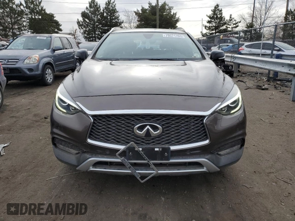 2017 Infiniti QX30 Luxury z VIN SJKCH5CR5HA036055, wystawiony jako Copart lot #79571703 z przebiegiem 47 152 mil mil oraz Szkoda całkowita • Salvage title. Historia ofert i sprzedaży dostępna na DreamBid. Obrazek 5.