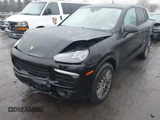2018 Porsche Cayenne z VIN WP1AA2A26JKA04958, wystawiony jako IAAI lot #41477256 z przebiegiem 82 395 mil mil oraz . Historia ofert i sprzedaży dostępna na DreamBid. Obrazek 17.