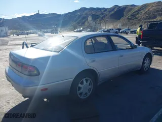 1993 Lexus GS 300 with VIN JT8JS47E7P0044285, listed as a IAAI auction lot 41782769 with 333,576 mi miles. Bid and sale history available at carsss.com. Image 4.