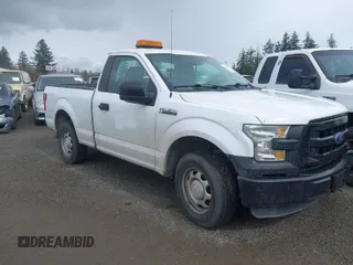 2016 Ford F-150 XL with VIN 1FTMF1C87GKE32929, listed as a IAAI auction lot 41911124 with 135,488 mi miles. Bid and sale history available at carsss.com. Image 1.