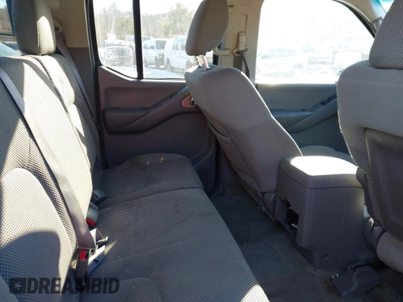 2013 Nissan Frontier SV z VIN 1N6AD0EV9DN756400, wystawiony jako IAAI lot #41505253 z przebiegiem 136 742 mil mil oraz . Historia ofert i sprzedaży dostępna na DreamBid. Obrazek 8.