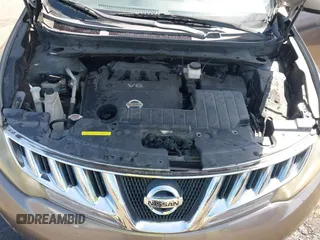 2009 Nissan Murano S with VIN JN8AZ18W09W101370, listed as a IAAI auction lot 42100083 with 168,687 mi miles and . Bid and sale history available at carsss.com. Image 10.