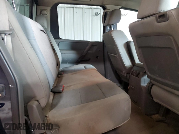 2007 Nissan Titan XE z VIN 1N6BA07A87N220937, wystawiony jako Copart lot #60336605 z przebiegiem 219 286 mil mil oraz Czysty tytuł • Clean title. Historia ofert i sprzedaży dostępna na DreamBid. Obrazek 10.