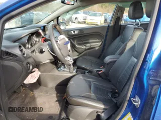 2018 Ford Fiesta Titanium z VIN 3FADP4FJ5JM111183, wystawiony jako Copart lot #41426244 z przebiegiem 77 525 mil mil oraz . Historia ofert i sprzedaży dostępna na DreamBid. Obrazek 7.