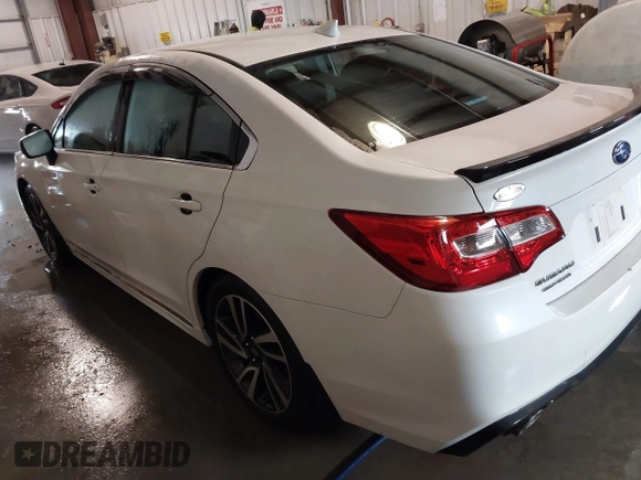 2019 Subaru Legacy Special Sports z VIN 4S3BNAR69K3036049, wystawiony jako IAAI lot #41597566 z przebiegiem 101 170 mil mil oraz . Historia ofert i sprzedaży dostępna na DreamBid. Obrazek 3.