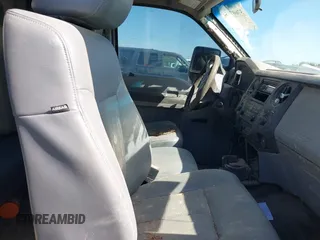 2014 Ford F-250 XL with VIN 1FT7X2B60EEB08149, listed as a IAAI auction lot 37607954 with Not provided miles and . Bid and sale history available at DreamBid. Image 5.