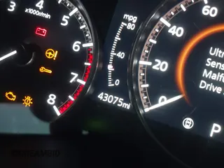 2021 Mazda 3 Premium Plus z VIN JM1BPBNY3M1332643, wystawiony jako IAAI lot #41536777 z przebiegiem 43 075 mil mil oraz . Historia ofert i sprzedaży dostępna na DreamBid. Obrazek 15.
