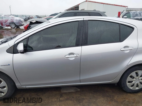 2012 Toyota Prius One with VIN JTDKDTB34C1511523, listed as a IAAI auction lot 41902739 with 68,698 mi miles. Bid and sale history available at carsss.com. Image 12.