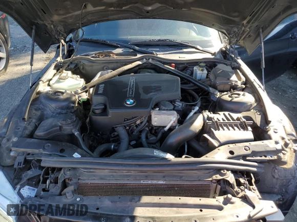 2014 BMW Z4 sDrive28i with VIN WBALL5C59EE717433, listed as a Copart auction lot 89358295 with 133,704 mi miles and Salvage Title. Bid and sale history available at carsss.com. Image 11.