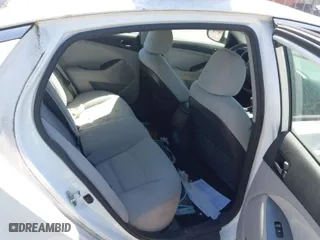 2015 Kia Optima LX with VIN 5XXGM4A7XFG368926, listed as a IAAI auction lot 41964887 with 136,681 mi miles. Bid and sale history available at carsss.com. Image 8.