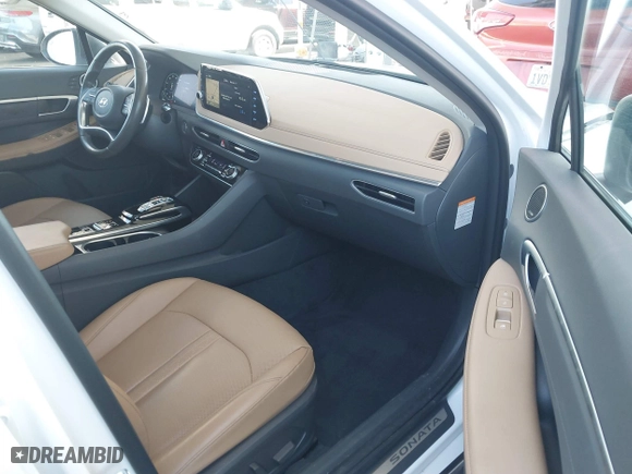 2021 Hyundai Sonata Hybrid Limited with VIN KMHL54JJ5MA027896, listed as a IAAI auction lot 41830948 with 29,064 mi miles. Bid and sale history available at carsss.com. Image 5.