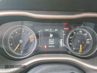 2018 Jeep Cherokee Latitude with VIN 1C4PJLCB7JD539767, listed as a Copart auction lot 87133824 with 161,979 mi miles and Salvage Title. Bid and sale history available at carsss.com. Image 9.