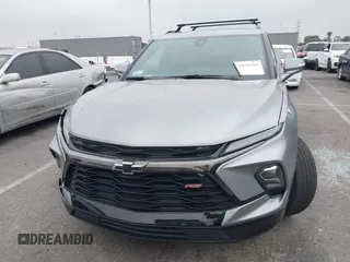 2023 Chevrolet Blazer RS с VIN 3GNKBERS1PS193838, выставлен на аукционе IAAI как лот 42408680 с пробегом 24 881 миль миль и . История ставок и продаж доступна на DreamBid. Изображение 12.