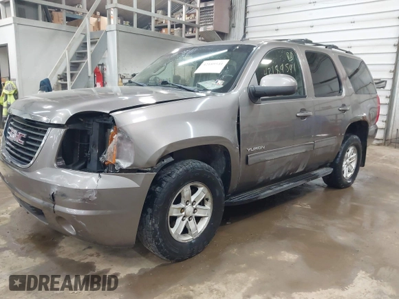 2011 GMC Yukon SLT with VIN 1GKS2CE02BR336524, listed as a IAAI auction lot 42189541 with 226,321 mi miles and . Bid and sale history available at DreamBid. Image 2.