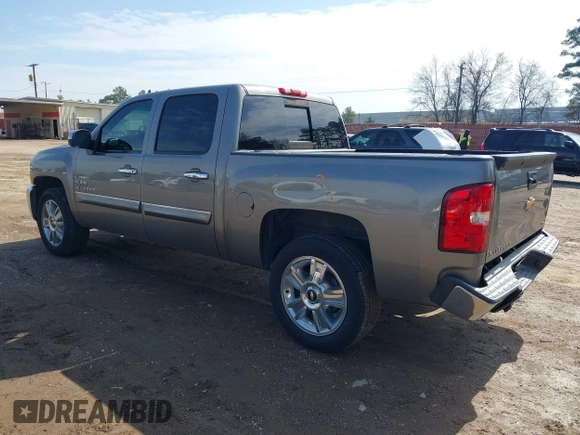 2013 Chevrolet Silverado 1500 LT with VIN 3GCPCSE04DG133517, listed as a IAAI auction lot 41580539 with 126,310 mi miles and . Bid and sale history available at DreamBid. Image 3.