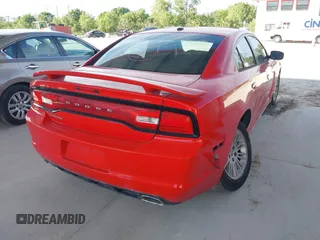 2014 Dodge Charger SXT z VIN 2C3CDXHG7EH363141, wystawiony jako IAAI lot #41381041 z przebiegiem 189 007 mil mil oraz . Historia ofert i sprzedaży dostępna na DreamBid. Obrazek 4.
