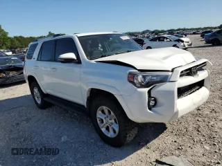 2021 Toyota 4Runner SR5 Premium with VIN JTENU5JR8M5936098, listed as a Copart auction lot 57581615 with 70,669 mi miles and Salvage title. Bid and sale history available at DreamBid. Image 4.