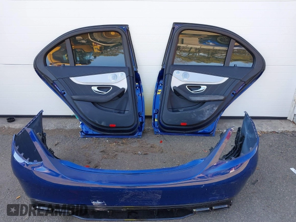 2021 Mercedes-Benz C with VIN W1KWF8HBXMR647994, listed as a IAAI auction lot 41387401 with 13,099 mi miles and . Bid and sale history available at DreamBid. Image 19.