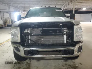 2012 Ford F-250 XL with VIN 1FT7W2BT0CEA69911, listed as a Copart auction lot 61872635 with 286,171 mi miles and Salvage title. Bid and sale history available at DreamBid. Image 5.