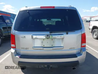 2011 Honda Pilot EX-L with VIN 5FNYF4H53BB020479, listed as a IAAI auction lot 42004774 with 248,153 mi miles. Bid and sale history available at carsss.com. Image 16.