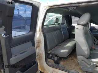 2014 Ford F-150 XL z VIN 1FTFX1EFXEKD68321, wystawiony jako IAAI lot #42213160 z przebiegiem Nie podano mil oraz . Historia ofert i sprzedaży dostępna na DreamBid. Obrazek 8.