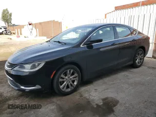 2015 Chrysler 200 Limited z VIN 1C3CCCAB0FN661081, wystawiony jako Copart lot #51229825 z przebiegiem 156 776 mil mil oraz Tytuł czysty. Historia ofert i sprzedaży dostępna na DreamBid. Obrazek 1.