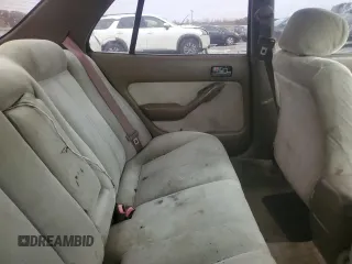 1993 Toyota Camry LE with VIN 4T1SK12E9PU300183, listed as a Copart auction lot 74661684 with 287,662 mi miles and Salvage Title. Bid and sale history available at carsss.com. Image 10.