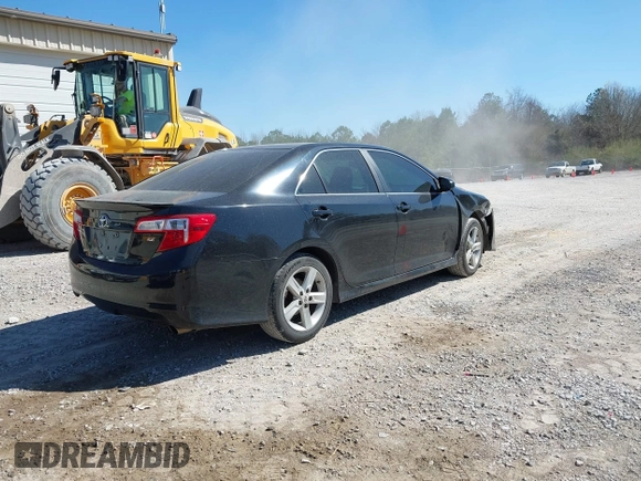 2012 Toyota Camry L with VIN 4T1BF1FK8CU044889, listed as a IAAI auction lot 41742090 with 178,837 mi miles. Bid and sale history available at carsss.com. Image 4.