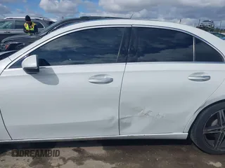 2022 Mercedes-Benz A 220 with VIN W1K3G4EB0NJ338614, listed as a IAAI auction lot 41709933 with 207,910 mi miles and . Bid and sale history available at DreamBid. Image 15.