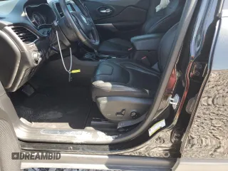 2019 Jeep Cherokee Limited z VIN 1C4PJLDB8KD439144, wystawiony jako Copart lot #52610545 z przebiegiem 99 531 mil mil oraz Szkoda całkowita • Salvage title. Historia ofert i sprzedaży dostępna na DreamBid. Obrazek 7.