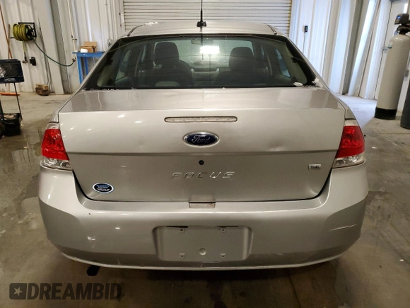 2008 Ford Focus SE with VIN 1FAHP35N78W261158, listed as a Copart auction lot 45799285 with 211,190 mi miles and Non Repairable. Bid and sale history available at DreamBid. Image 6.